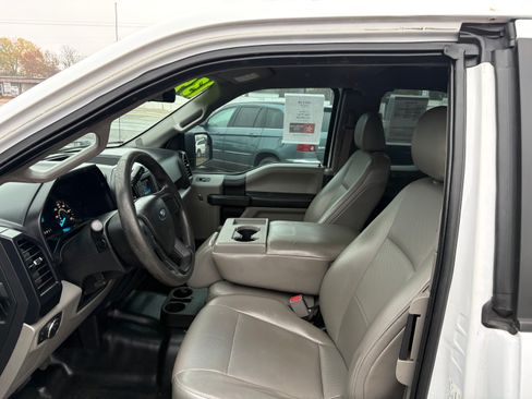 Used 2016 Ford F150 XL image 4