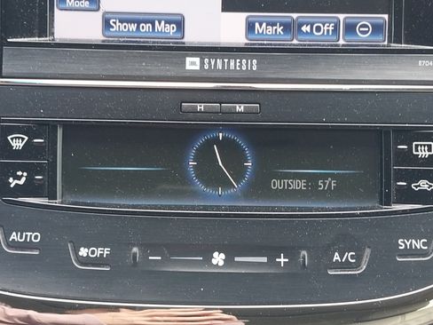 Used 2013 Toyota Avalon Limited image 13