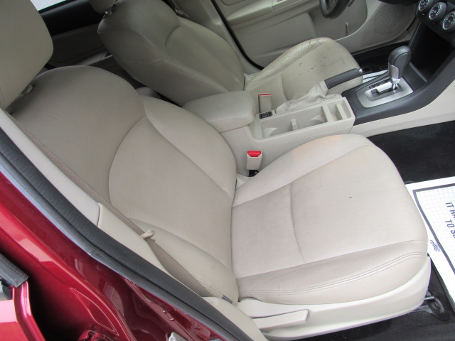 Used 2014 Subaru XV Crosstrek 2.0i Limited AWD/4WD image 17