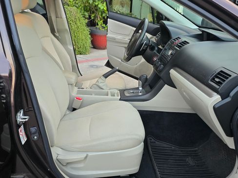 Used 2013 Subaru Impreza 2.0i Premium image 16