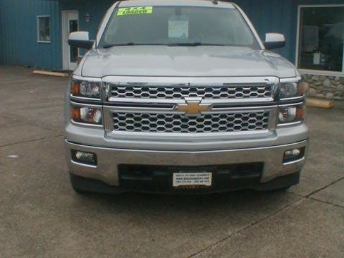 Used 2015 Chevrolet Silverado 1500 LT image 2