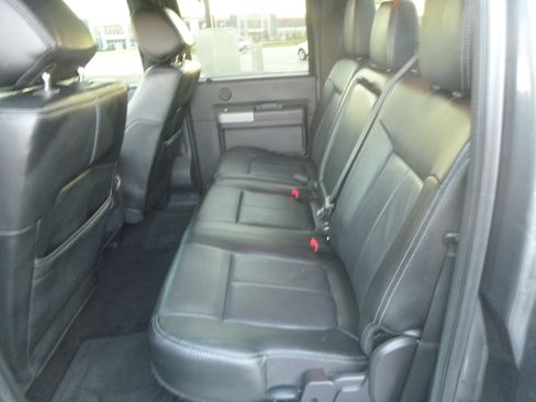 Used 2016 Ford F250 Lariat image 21