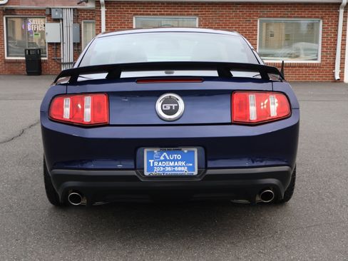 Used 2011 Ford Mustang GT Premium image 5