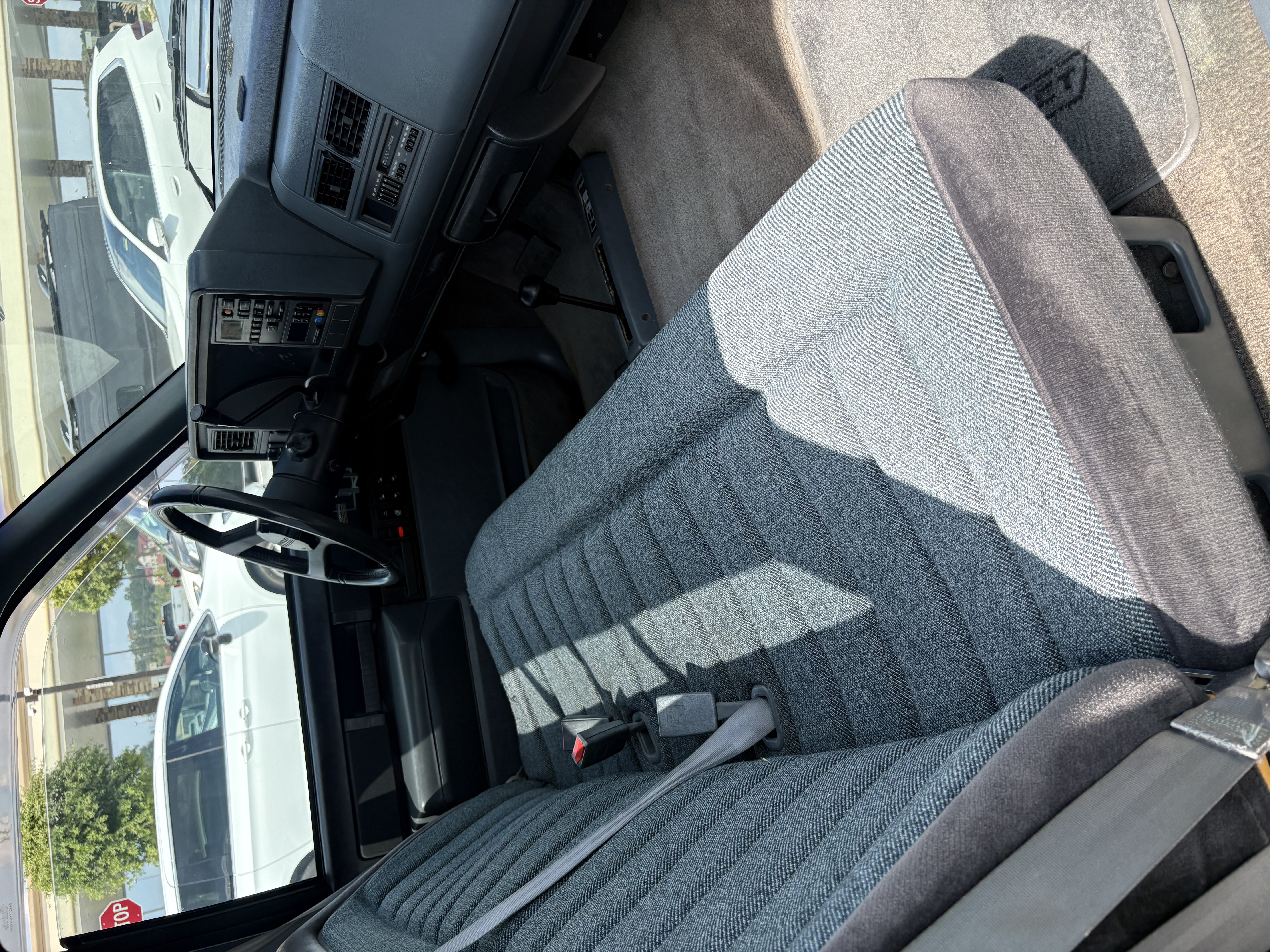 Used 1989 Chevrolet Silverado 1500 4x4 Regular Cab image 12