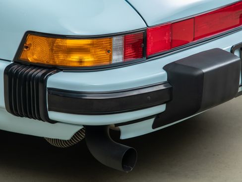 Used 1987 Porsche 911 Carrera Coupe RWD image 74
