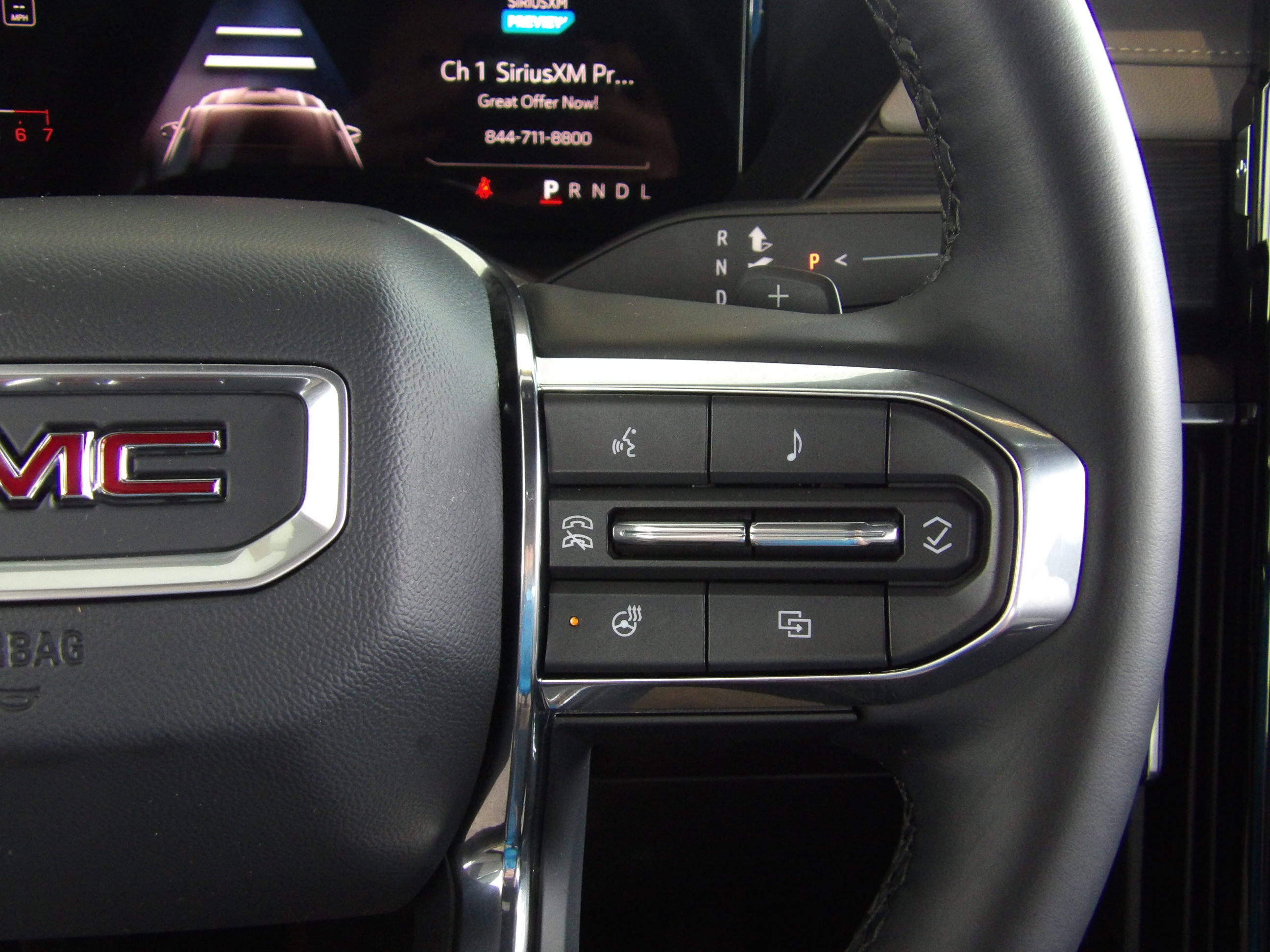 Used 2026 GMC Acadia FWD Elevation image 28