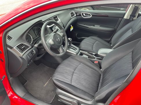 Used 2016 Nissan Sentra SV image 7
