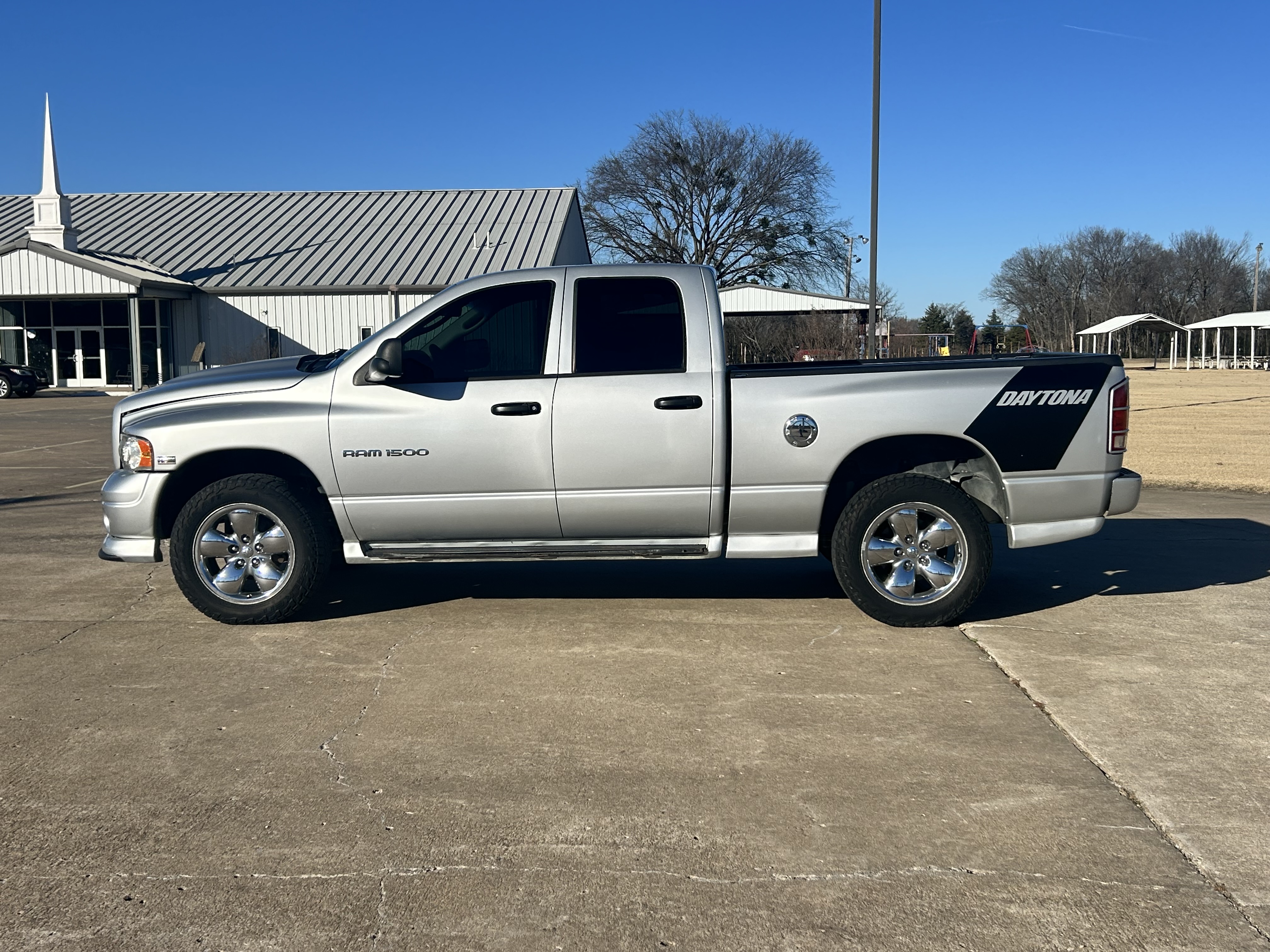 Used 2005 Dodge Ram 1500 Truck SLT AWD/4WD image 8