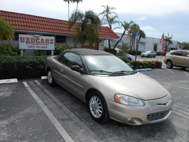 Used 2003 Chrysler Sebring LXi Convertible FWD image 6