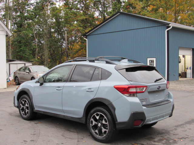 Used 2018 Subaru Crosstrek 2.0i Premium AWD/4WD image 5
