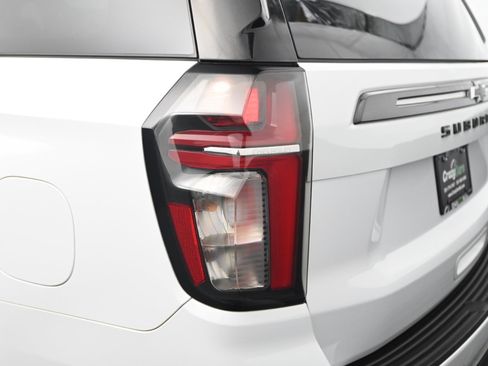 Used 2021 Chevrolet Suburban RST image 17