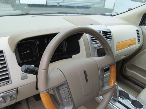 Used 2007 Lincoln MKX AWD w/ Ultimate Package image 10