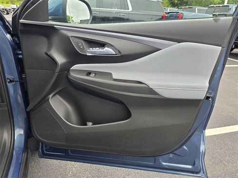 New 2025 Buick Envista Preferred image 30