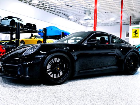 Used 2024 Porsche 911 Carrera GTS image 1