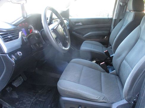 Used 2016 Chevrolet Tahoe image 4