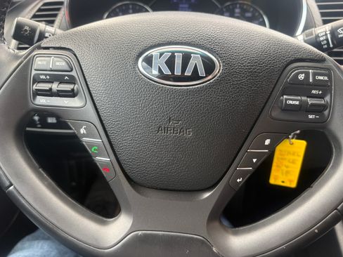 Used 2016 Kia Forte Koup EX FWD image 14