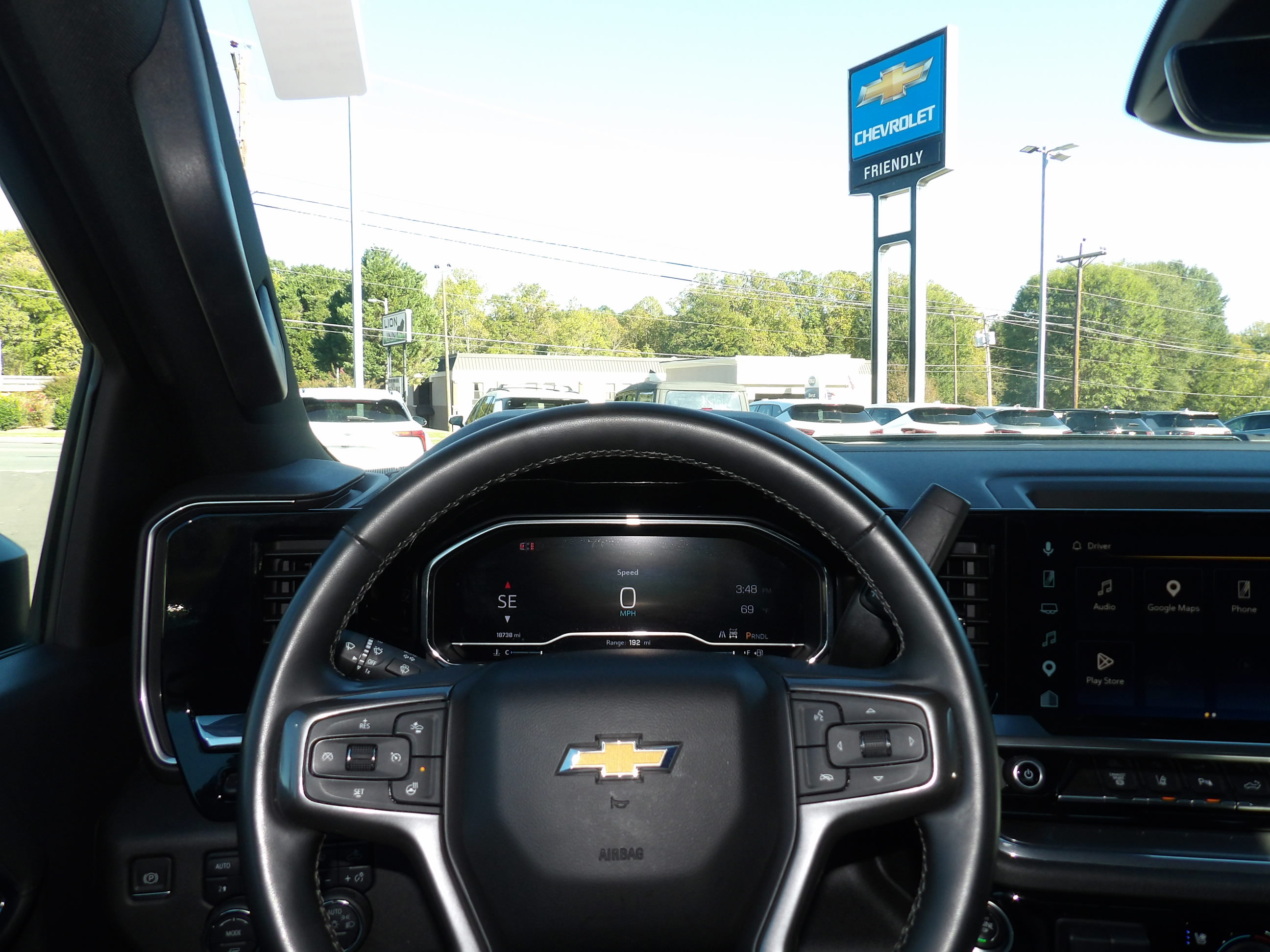 Used 2024 Chevrolet Silverado 3500 4x4 Crew Cab High Country image 2