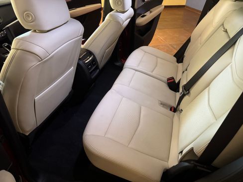 Used 2023 Cadillac XT5 Sport image 8