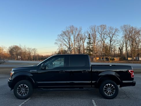 Used 2020 Ford F150 XLT image 6