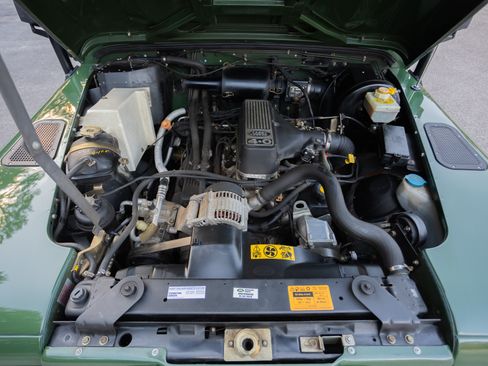 Used 1997 Land Rover Defender 90 AWD/4WD image 19