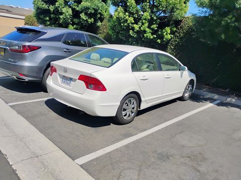 Used 2006 Honda Civic GX image 2