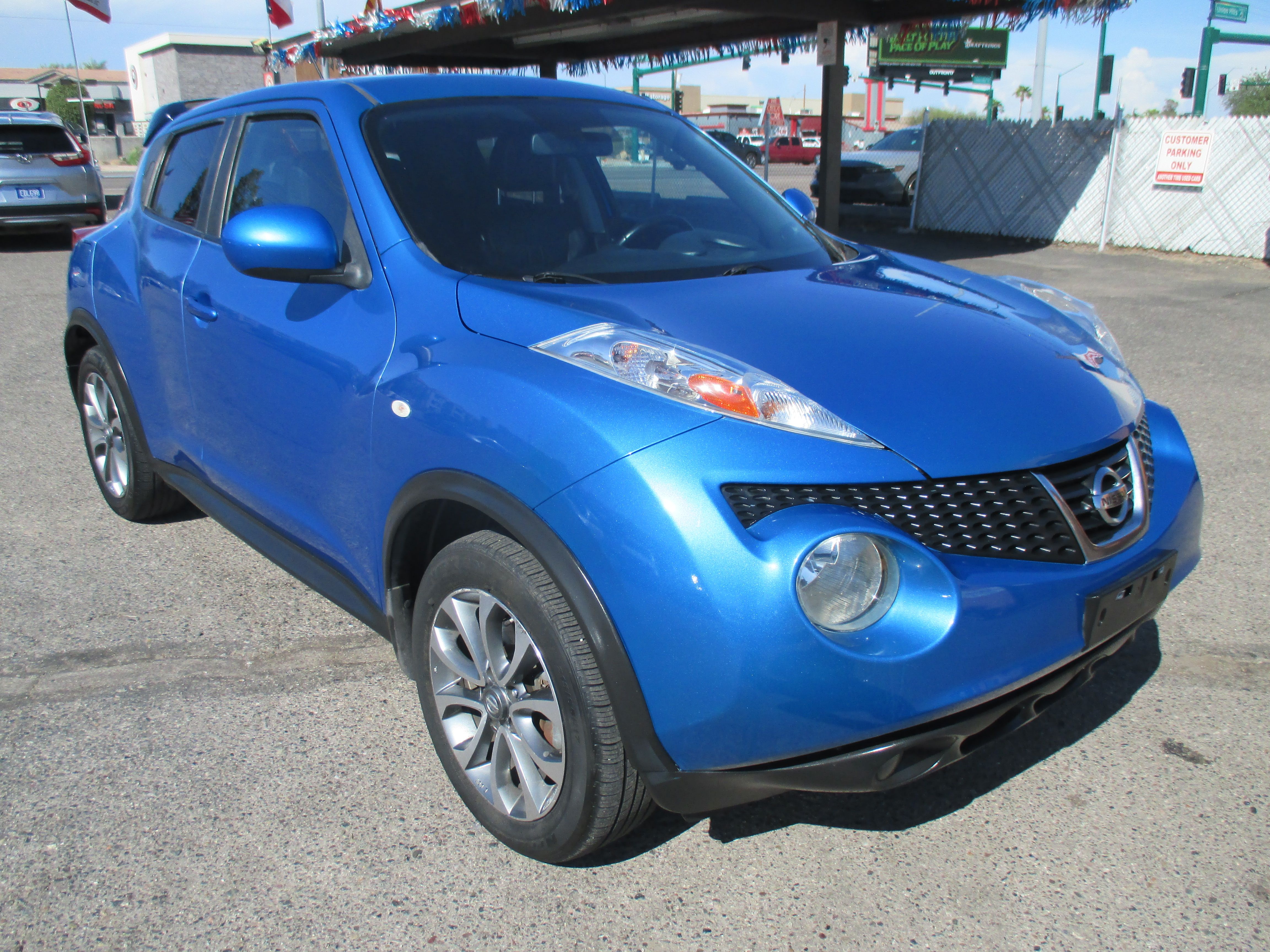 Used 2012 Nissan Juke AWD image 3