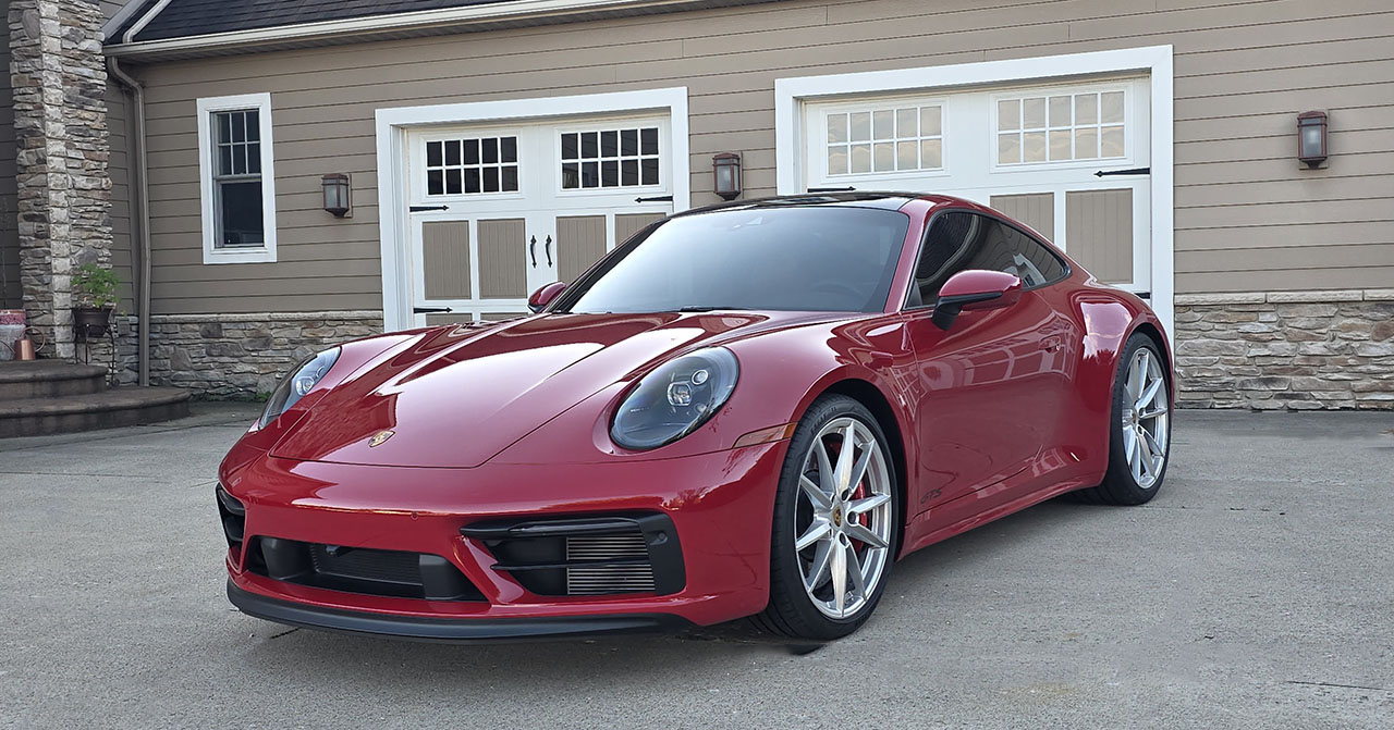Used 2022 Porsche 911 Carrera GTS Coupe RWD image 2