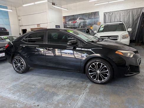 Used 2015 Toyota Corolla S FWD image 6