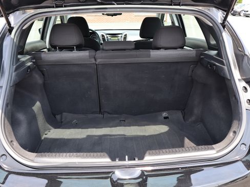 Used 2013 Hyundai Elantra GT image 12