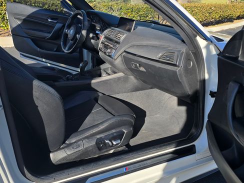 Used 2016 BMW M235i image 22