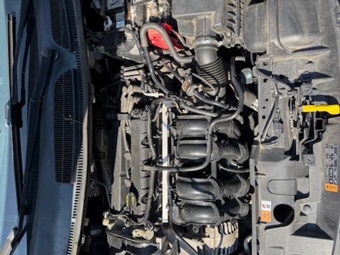 Used 2015 Ford Fiesta S image 31