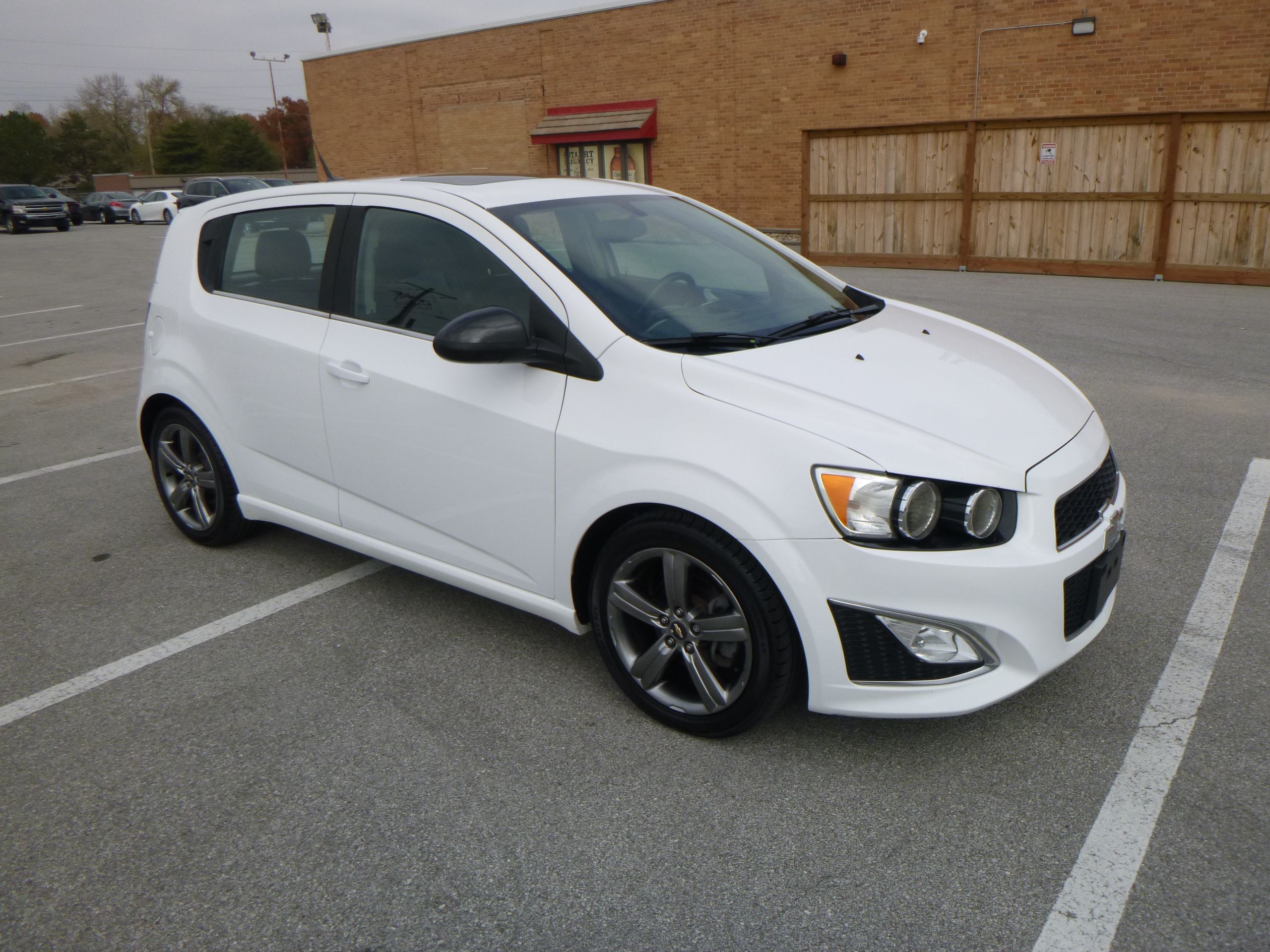 Used 2014 Chevrolet Sonic RS FWD image 4