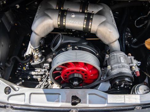 Used 1992 Porsche 911 Carrera image 19