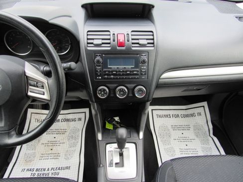 Used 2014 Subaru Forester 2.5i AWD/4WD image 20