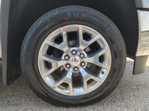 Used 2017 GMC Sierra 1500 SLT image 24