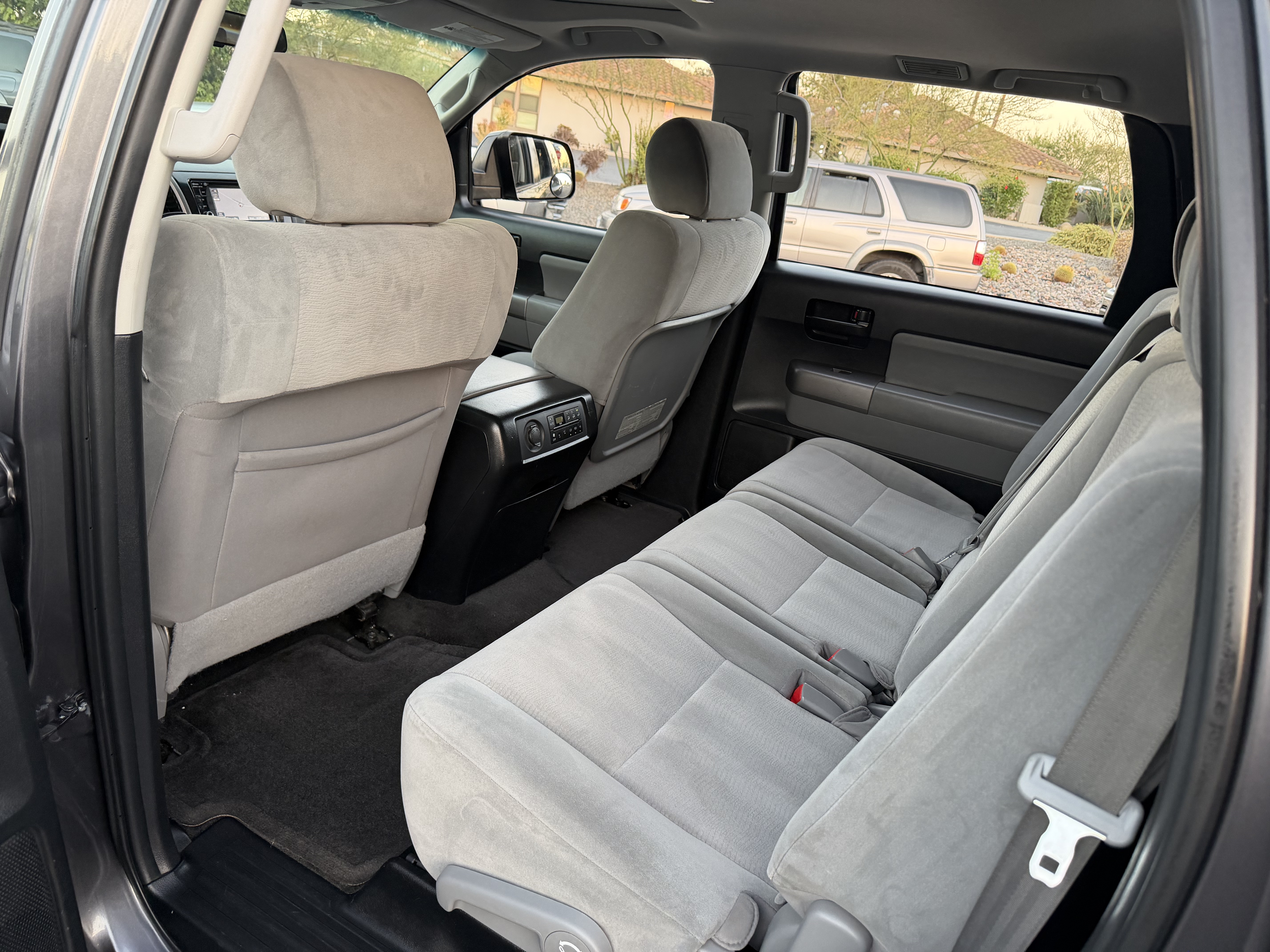 Used 2012 Toyota Sequoia 4WD image 23