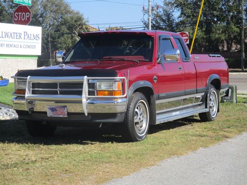 Used 1996 Dodge Dakota image 1