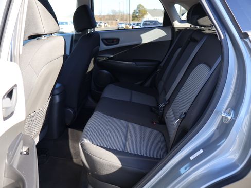 Used 2018 Hyundai Kona SEL image 13