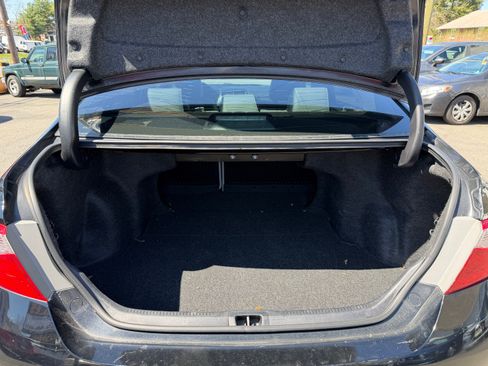 Used 2017 Toyota Camry SE image 29