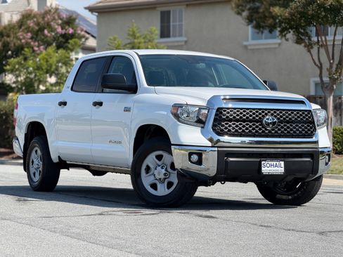 Used 2021 Toyota Tundra 2WD CrewMax SR5 image 6