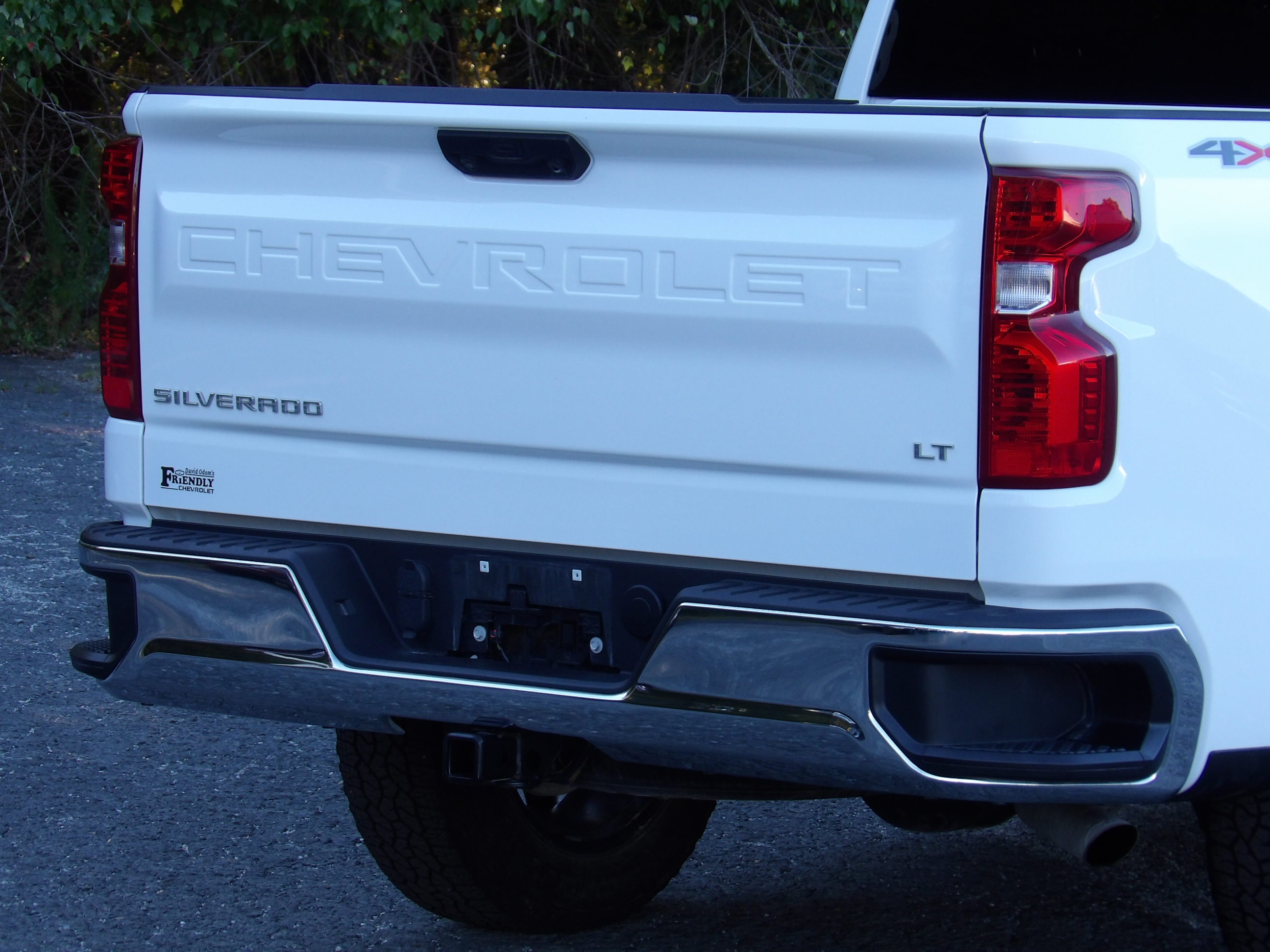 Used 2024 Chevrolet Silverado 1500 4x4 Crew Cab LT image 10