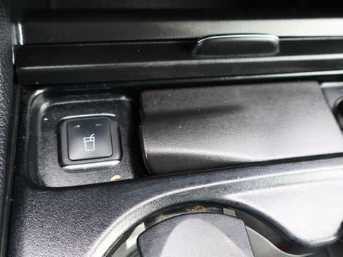 Used 2016 Mercedes-Benz GL 450 image 34