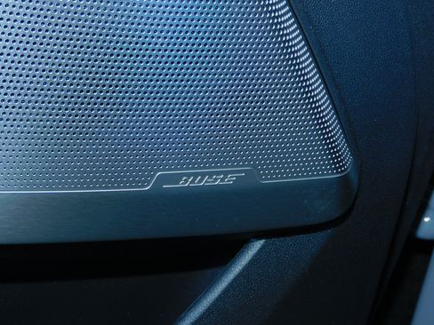 Used 2024 GMC Sierra EV Denali image 3