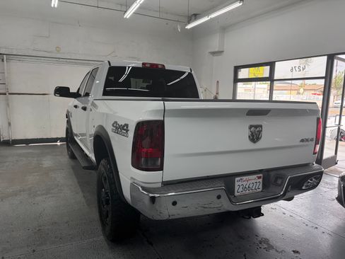 Used 2018 RAM 2500 Crew Cab Tradesman AWD/4WD image 4