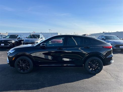 New 2026 Buick Envista Sport Touring image 5