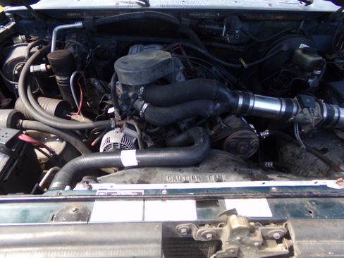 Used 1994 Ford F150 XLT image 16