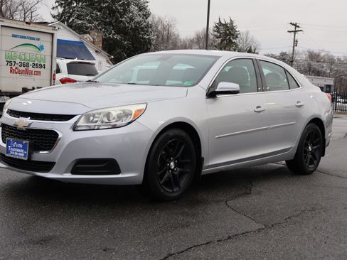 Used 2014 Chevrolet Malibu LT image 5