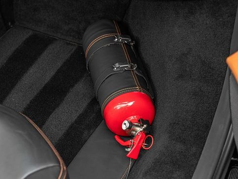 Used 2017 Ferrari 488 Spider image 16