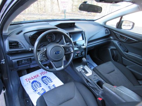 Used 2018 Subaru Impreza 2.0i Premium image 19