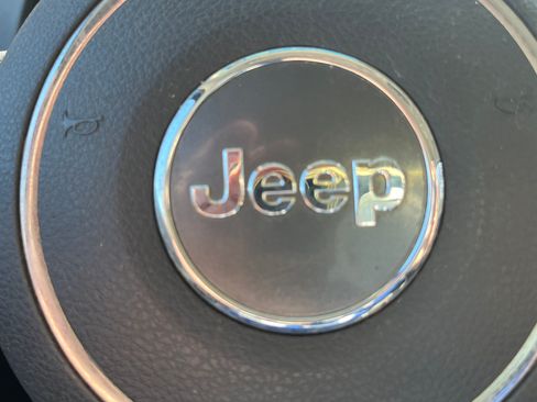 Used 2012 Jeep Compass Latitude image 4